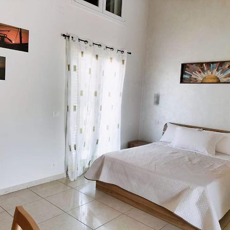Zio Tonino Bed & Breakfast แตร์โมลิ ภายนอก รูปภาพ