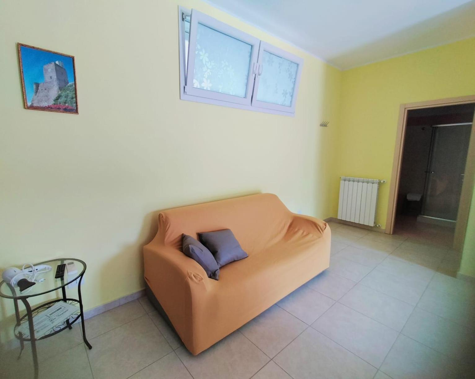 Zio Tonino Bed & Breakfast แตร์โมลิ ภายนอก รูปภาพ