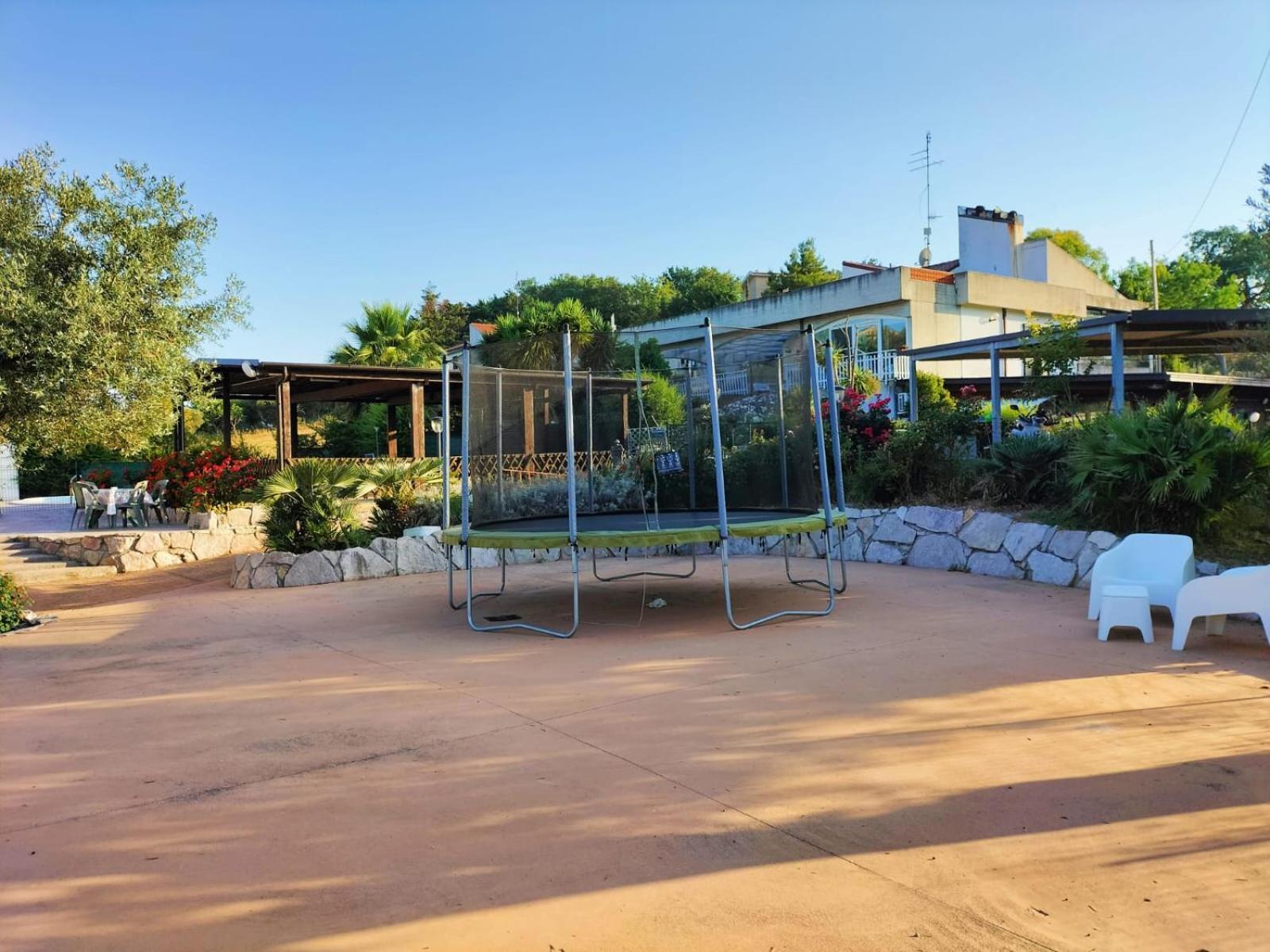 Zio Tonino Bed & Breakfast แตร์โมลิ ภายนอก รูปภาพ